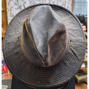 DPC Dorfman Pacific Outback Handmade Distressed Large "Indiana Jones" Style